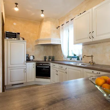 Luxury Nika Villa